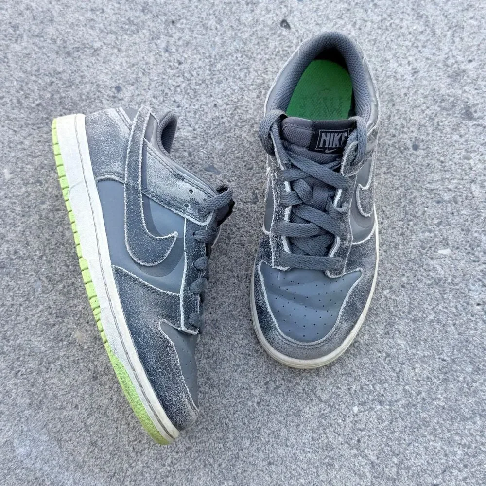 Nike Dunk Low SE GS Halloween distress kids shoes 2Y 2022 Iron Grey Phantom